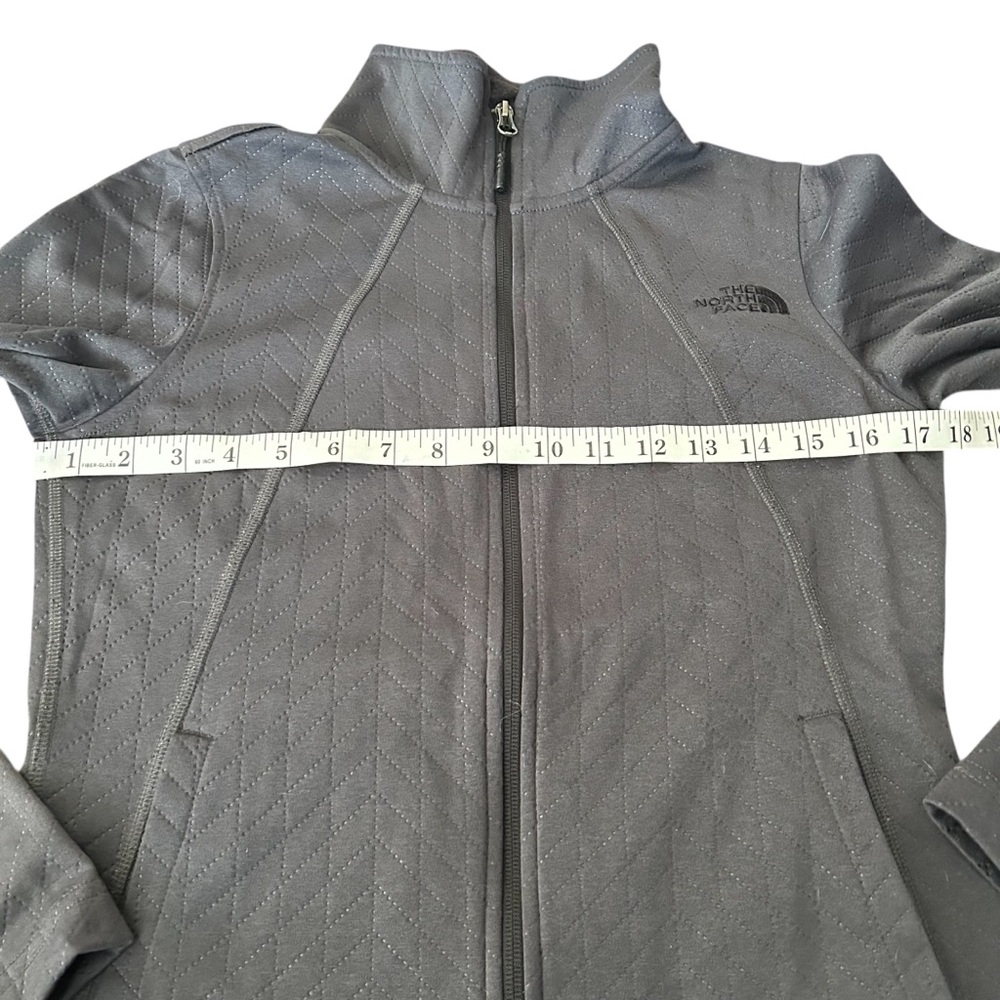 North Face | Lightweight Jacket - Picture 8 of 8